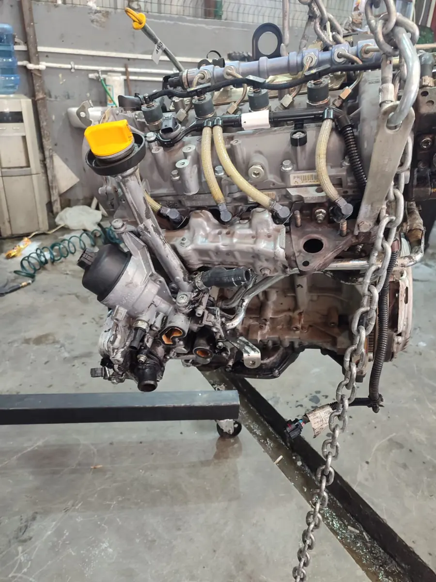 Fiat 1.3 Euro 6 Çıkma Motor fotoğraflı stok görseli