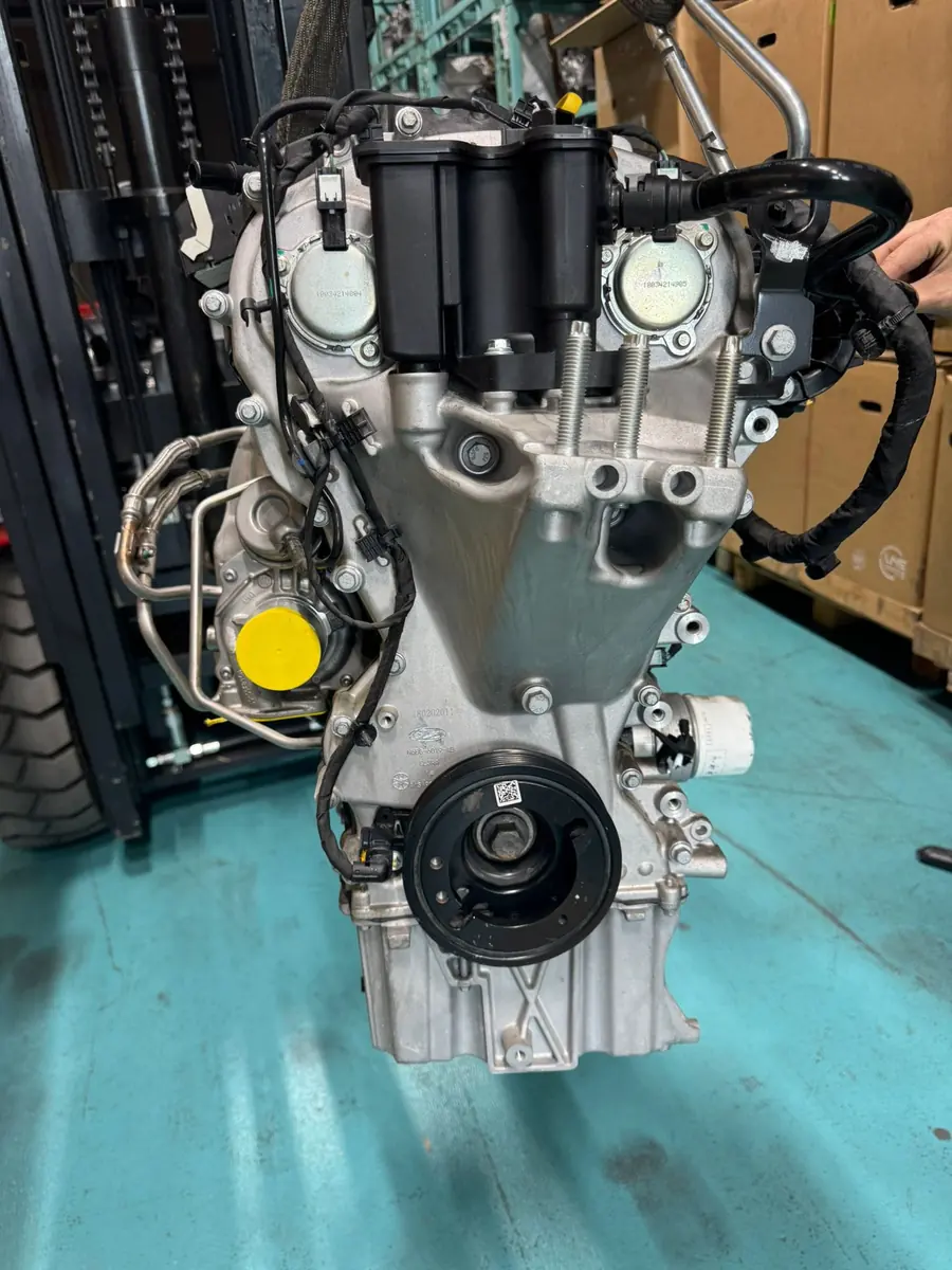 Ford 1.0 EcoBoost Turbo Çıkma Motor fotoğraflı stok görseli