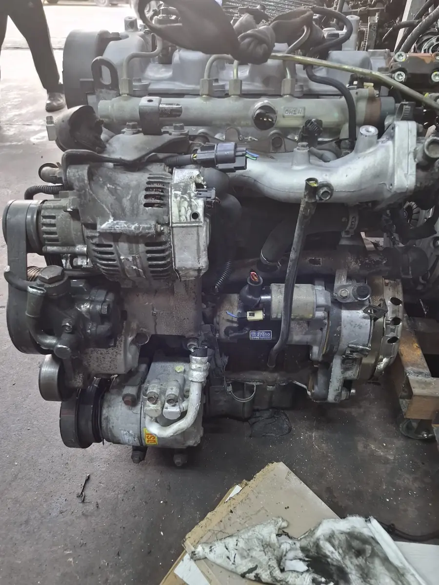 Hyundai Getz Admire 3 Silindir Çıkma Motor fotoğraflı stok görseli