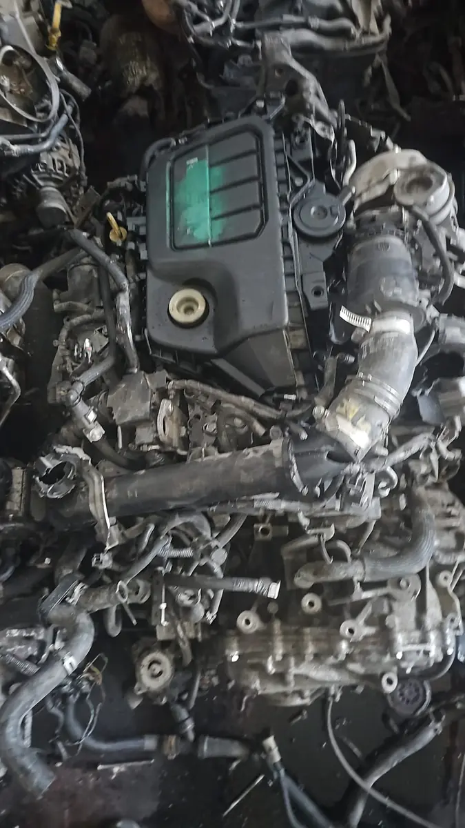 Renault R9M Trafic Vito C200 Qashqai Çıkma Motor fotoğraflı stok görseli