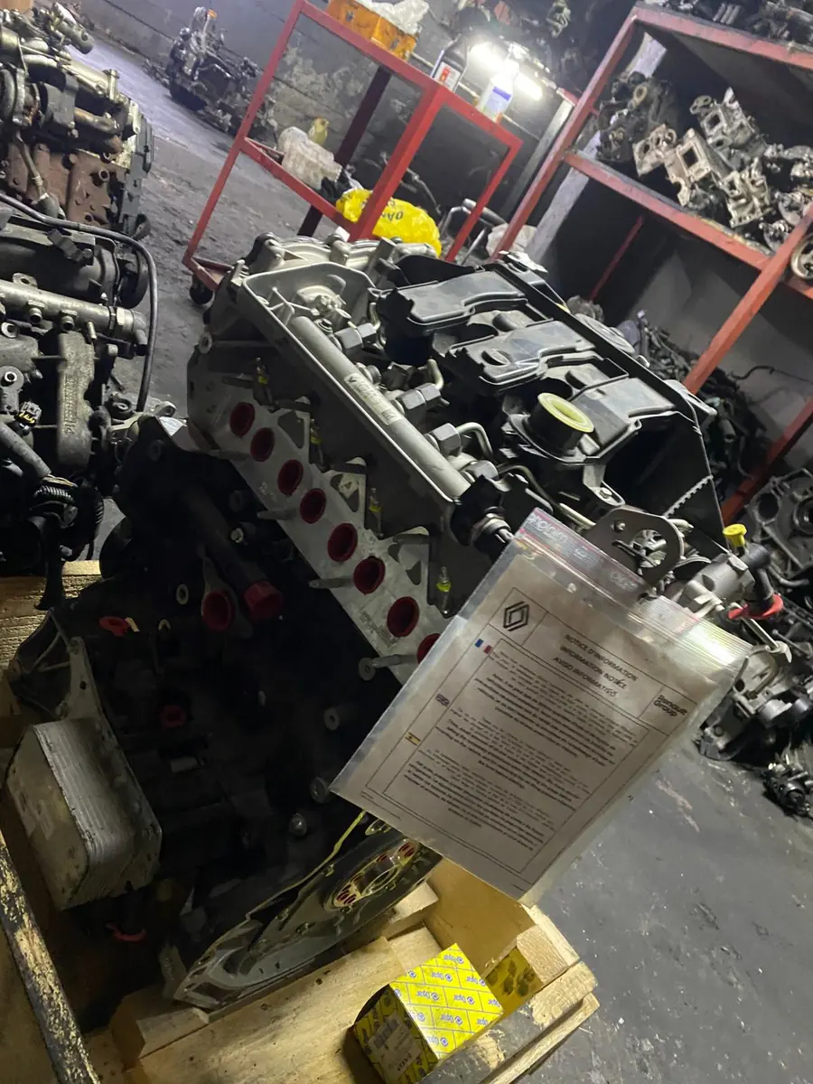 Renault R9M Trafic Vito C200 Qashqai Çıkma Motor fotoğraflı stok görseli